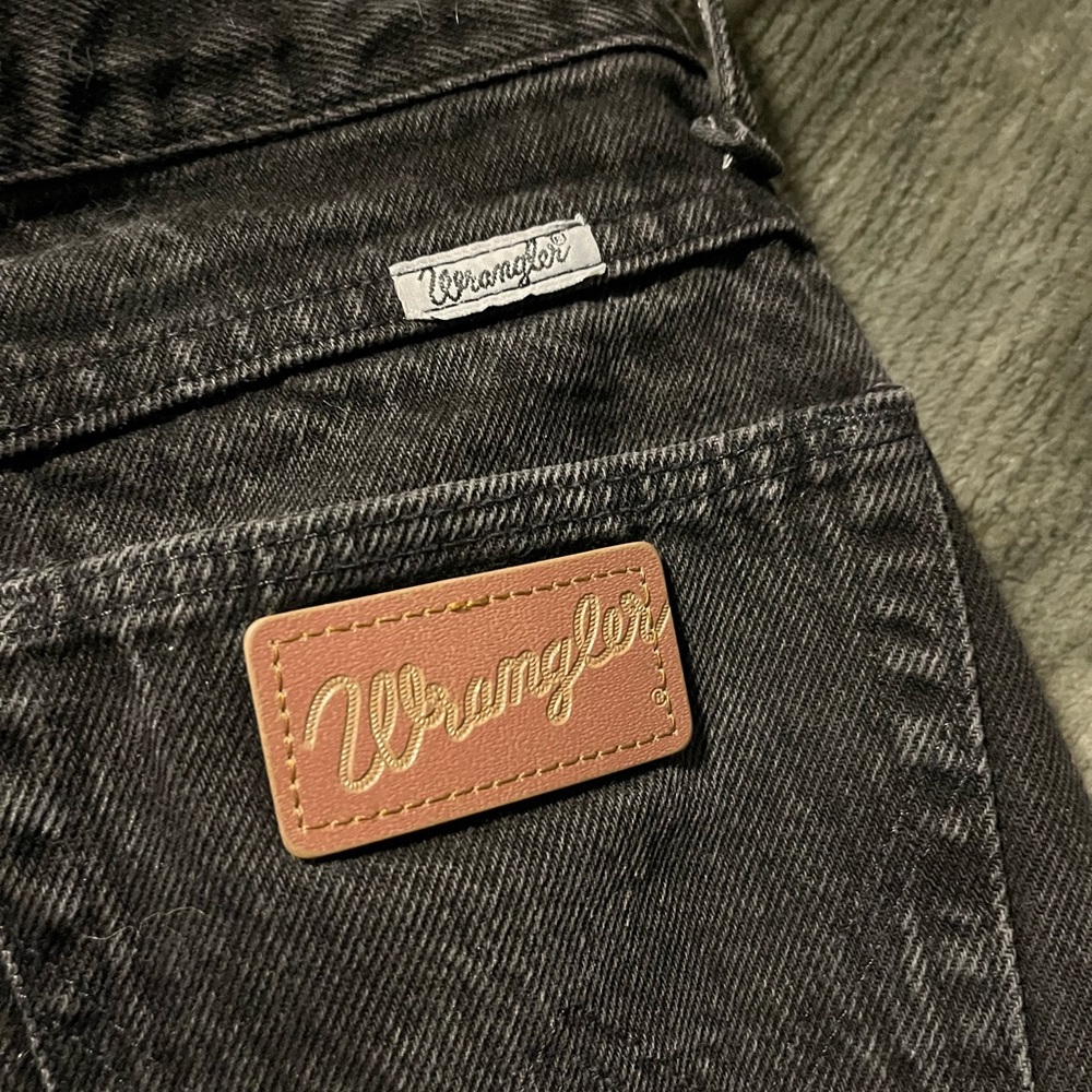 Wrangler Women's High Rise Jeans - Dark Gray- black